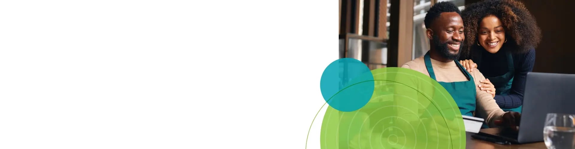 Restaurant owners using Business Platinum Credit Card to order supplies online