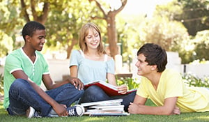 Helping College Students Choose a Checking Account