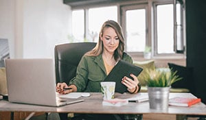 How to Build Business Credit: A Guide for Small Business Owners