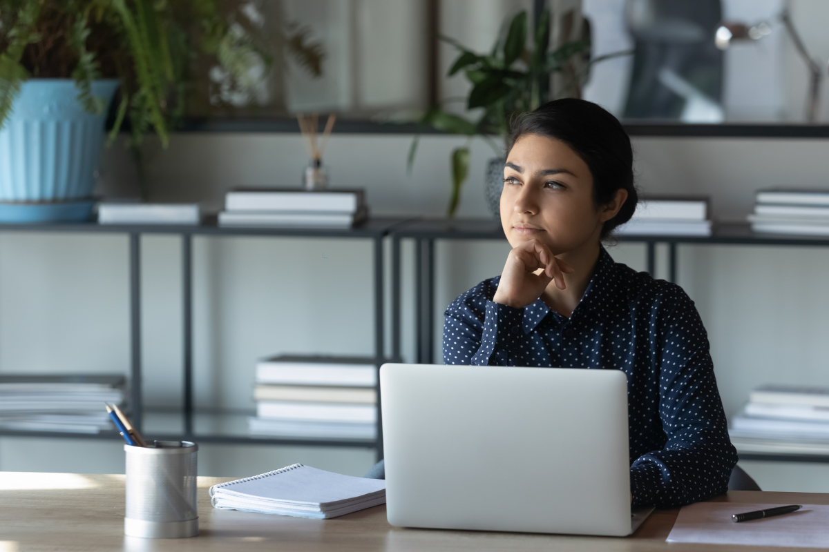 cybersecurity-business-woman